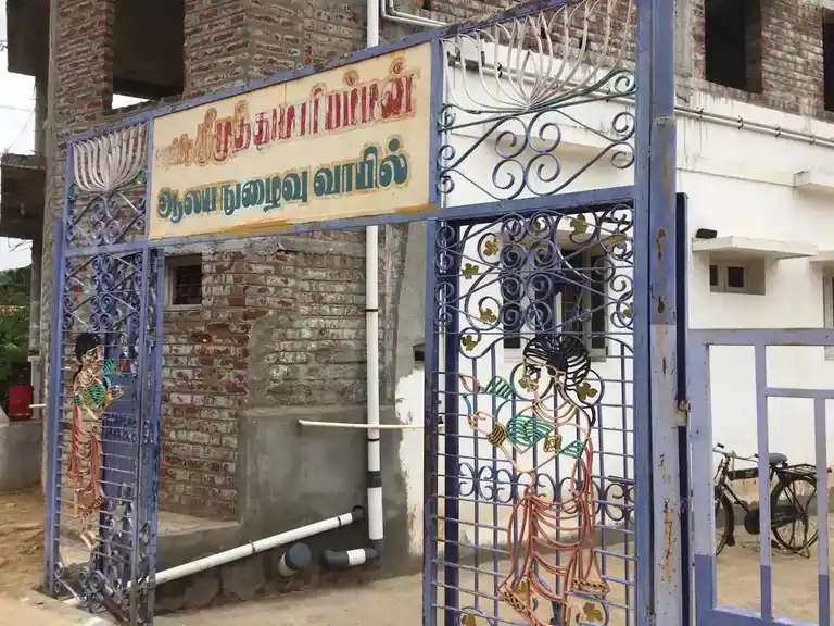 Arulmigu Mariyamman Temple, Thambiranpatti - 621104 அருள்மிகு மாரியம்மன் கம்பபெருமாள் திருக்கோயில், Thambiranpatti - 621104, Perambalur - Ancient Temple Architecture and History Image 4