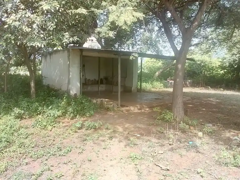 Arulmigu Mariyamman Temple, Thelur - 621704