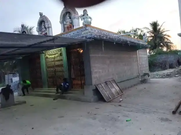 Arulmigu Mariyamman Temple, Thirumalaipatti - 637404 அருள்மிகு மாரியம்மன் திருக்கோயில், Thirumalaipatti - 637404, Namakkal - Ancient Temple Architecture and History Image 4