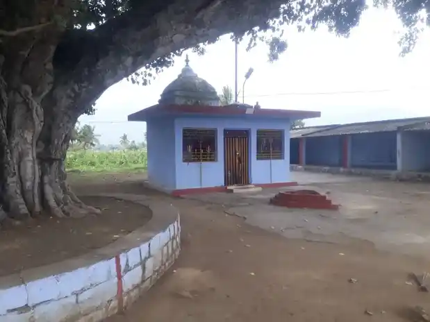 Arulmigu Mariyamman Temple, Unjanahalli - 636905 அருள்மிகு மாரியம்மன் திருக்கோயில், Unjanahalli - 636905, Dharmapuri - Ancient Temple Architecture and History Image 2