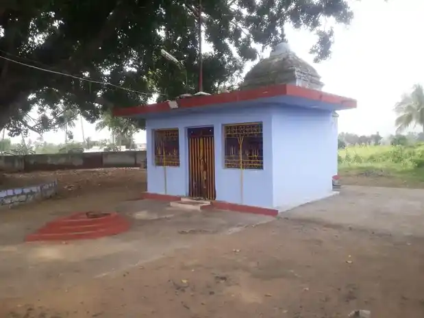 Arulmigu Mariyamman Temple, Unjanahalli - 636905 அருள்மிகு மாரியம்மன் திருக்கோயில், Unjanahalli - 636905, Dharmapuri - Ancient Temple Architecture and History Image 4