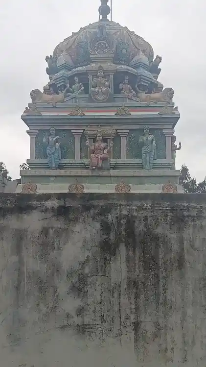 Arulmigu Mariyamman Temple, Uththiratchaikombai - 621010 Arulmigu Mariyamman Temple, Uththiratchaikombai - 621010, Thiruchirappalli - Ancient Temple Architecture and History Image 4