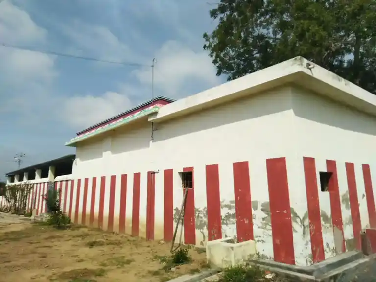 Arulmigu Mariyamman Temple, Uthur - 611002 அருள்மிகு மாரியம்மன் திருக்கோயில், Uthur - 611002, Nagapattinam - Ancient Temple Architecture and History Image 3