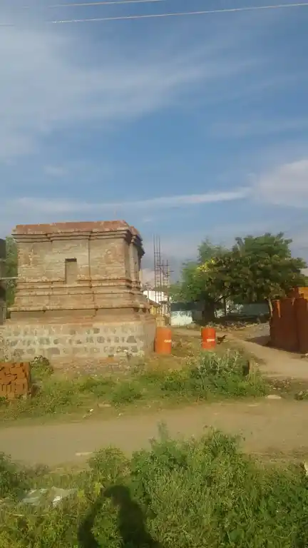 Arulmigu Mariyamman Temple, Utthampatti - 621215 Arulmigu Mariyamman Temple, Utthampatti - 621215, Thiruchirappalli - Ancient Temple Architecture and History Image 4