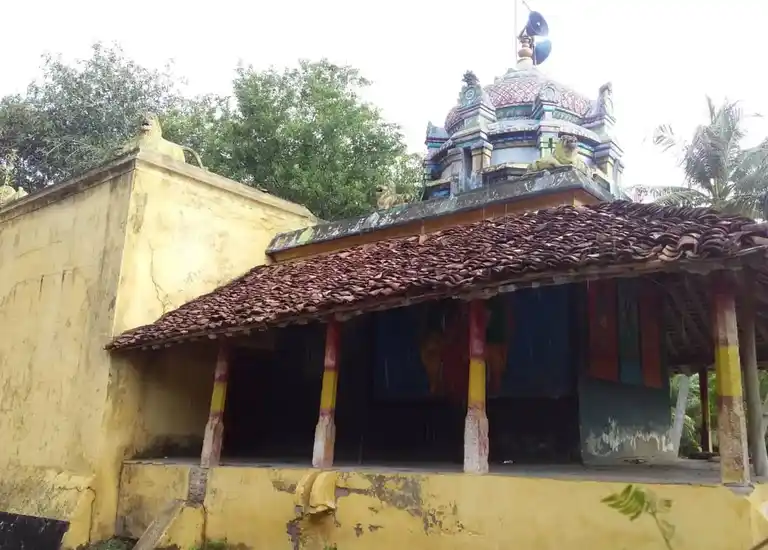 Arulmigu Mariyamman Temple, Vadakaravayal - 612803 அருள்மிகு மாரியம்மன் திருக்கோயில், நீடாமங்கலம், வடகாரவயல் - 612803, Thiruvarur - Ancient Temple Architecture and History Image 3