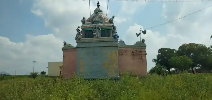Arulmigu Mariyamman Temple, Vadukapatty - 639001 அருள்மிகு மாரியம்மன் திருக்கோயில், Vadukapatty - 639001, Karur - Ancient Temple Architecture and History Image 2