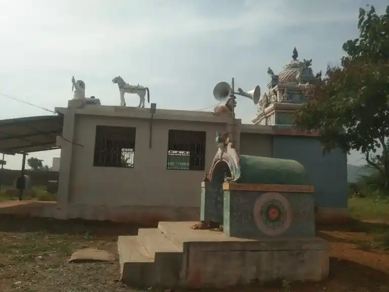 Arulmigu Mariyamman Temple, Vaiyamalaipalayam - 621303 Arulmigu Mariyamman Temple, Vaiyamalaipalayam - 621303, Thiruchirappalli - Ancient Temple Architecture and History Image 2
