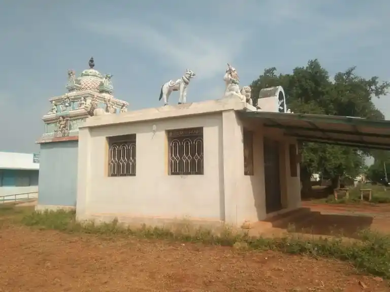 Arulmigu Mariyamman Temple, Vaiyamalaipalayam - 621303 Arulmigu Mariyamman Temple, Vaiyamalaipalayam - 621303, Thiruchirappalli - Ancient Temple Architecture and History Image 4