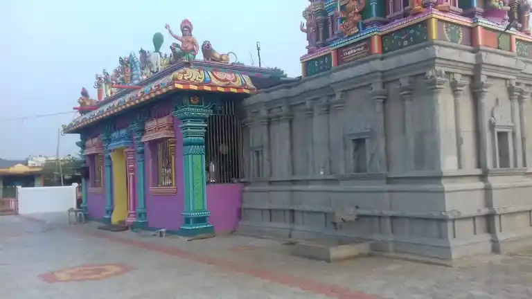 Arulmigu Mariyamman Temple, Valanadu - 621306 Arulmigu Mariyamman Temple, Valanadu - 621306, Thiruchirappalli - Ancient Temple Architecture and History Image 4