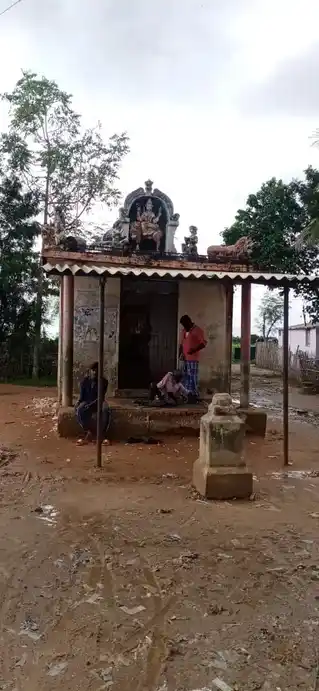 Arulmigu Mariyamman Temple, Vallakulam - 621701 Arulmigu Mariyamman Temple, Vallakulam - 621701, Ariyalur - Ancient Temple Architecture and History Image 2
