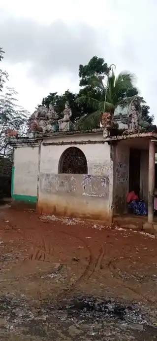 Arulmigu Mariyamman Temple, Vallakulam - 621701 Arulmigu Mariyamman Temple, Vallakulam - 621701, Ariyalur - Ancient Temple Architecture and History Image 4