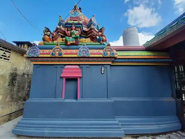 Arulmigu Mariyamman Temple, Valluvakudi - 609110 அருள்மிகு மாரியம்மன் திருக்கோயில், Sirkazhi - 609110, Mayiladuthurai - Ancient Temple Architecture and History Image 4