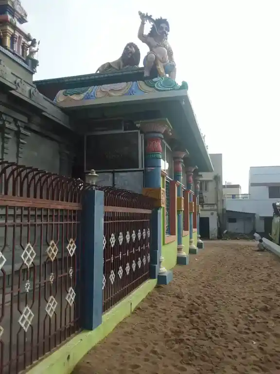 Arulmigu Mariyamman Temple, Vellapatti - 621211 அருள்மிகு மாரியம்மன் திருக்கோயில், வெள்ளாளப்பட்டி, வெள்ளாளப்பட்டி - 621211, Thiruchirappalli - Ancient Temple Architecture and History Image 7