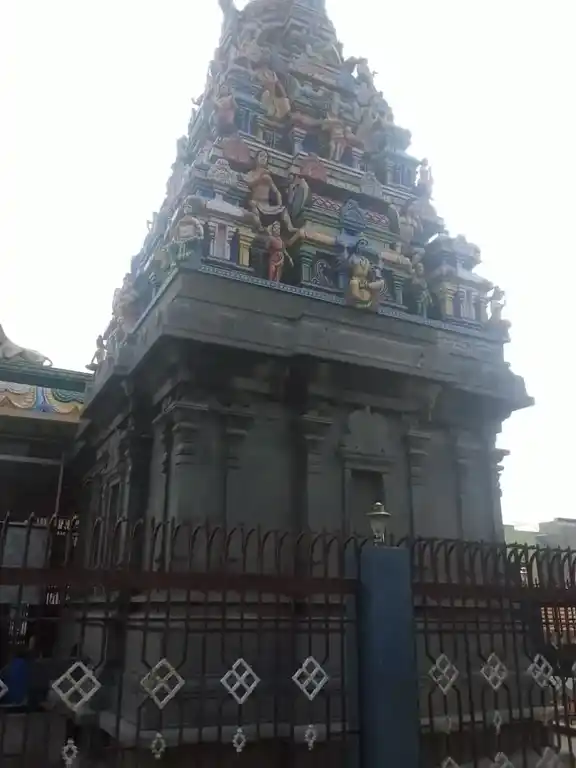 Arulmigu Mariyamman Temple, Vellapatti - 621211 அருள்மிகு மாரியம்மன் திருக்கோயில், வெள்ளாளப்பட்டி, வெள்ளாளப்பட்டி - 621211, Thiruchirappalli - Ancient Temple Architecture and History Image 9
