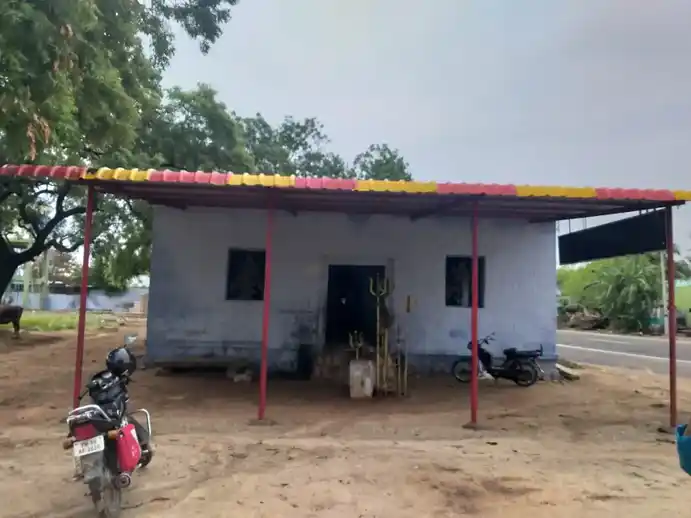 Arulmigu Mariyamman Temple, Vellapatti, Thogamalai - 621313 அருள்மிகு மாரியம்மன் திருக்கோயில், Thogamalai - 621313, Karur - Ancient Temple Architecture and History Image 3