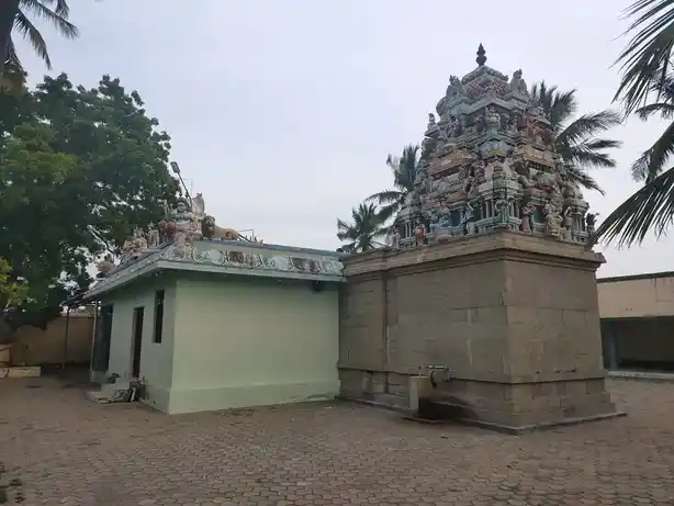 Arulmigu Mariyamman Temple, Velliyanai - 639118 அருள்மிகு கருமாரியம்மன் திருக்கோயில், Velliyanai - 639118, Karur - Ancient Temple Architecture and History Image 3
