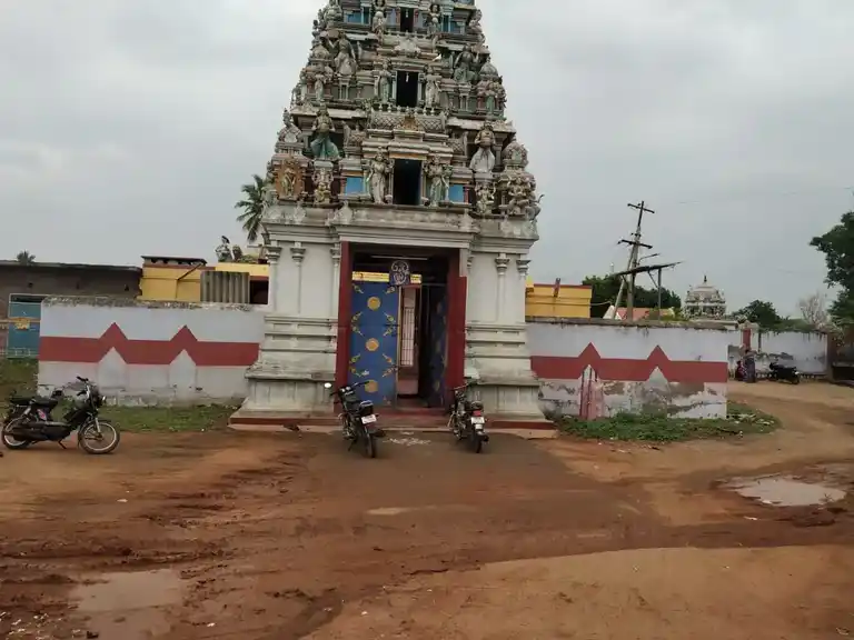 Arulmigu Mariyamman Temple, Vellur, Vellor - 621202 Arulmigu Mariyamman Temple, Vellur, Vellor - 621202, Thiruchirappalli - Ancient Temple Architecture and History Image 7
