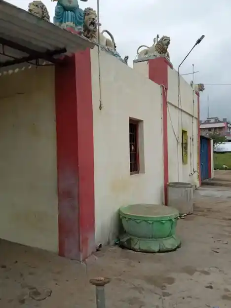 Arulmigu Mariyamman Temple, Vinaitheerthapuram, Elur - 637018 அருள்மிகு மாரியம்மன், விநாயகர் திருக்கோயில், Vinaitheerthapuram, செல்லப்பம்பட்டி - 637018, Namakkal - Ancient Temple Architecture and History Image 6