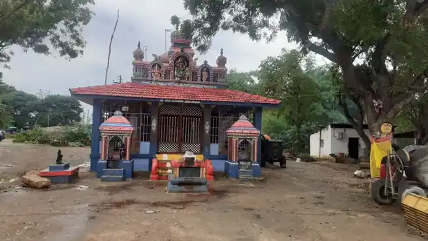 Arulmigu Mariyamman Temple, Zaminperaiyur - 621713 அருள்மிகு மாரியம்மன் திருக்கோயில், Zaminperaiyur - 621713, Perambalur - Ancient Temple Architecture and History Image 4