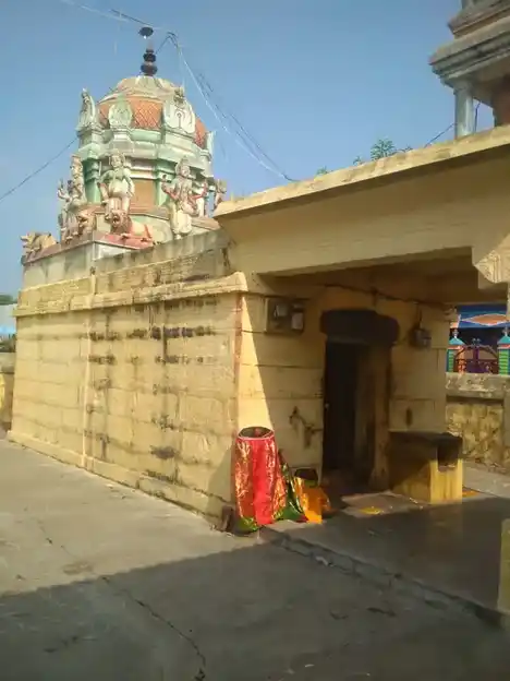 Arulmigu Mariyamman Vagaiyara Temple, Vengaivaadi, Kallakurichi Tk - 606206 அருள்மிகு மாரியம்மன் திருக்கோயில், Vengaivaadi, Kallakurichi Tk - 606206, Kallakurichi - Ancient Temple Architecture and History Image 7