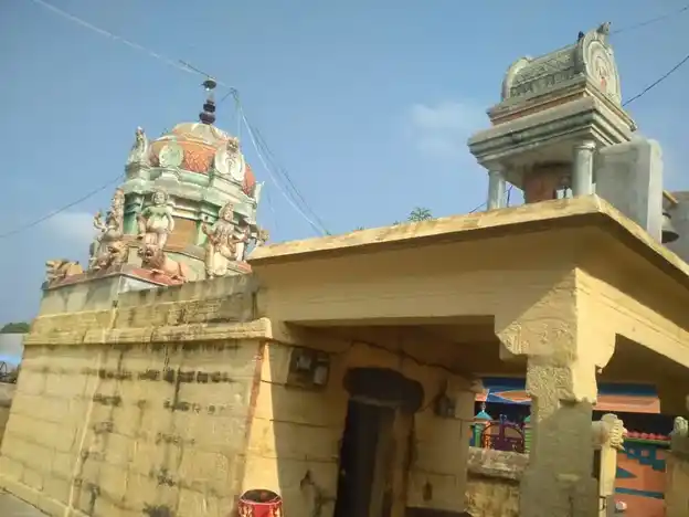 Arulmigu Mariyamman Vagaiyara Temple, Vengaivaadi, Kallakurichi Tk - 606206 அருள்மிகு மாரியம்மன் திருக்கோயில், Vengaivaadi, Kallakurichi Tk - 606206, Kallakurichi - Ancient Temple Architecture and History Image 9
