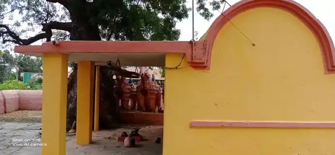 Arulmigu Mariyamman Vediyappan Temple, Kongavembu - 636902