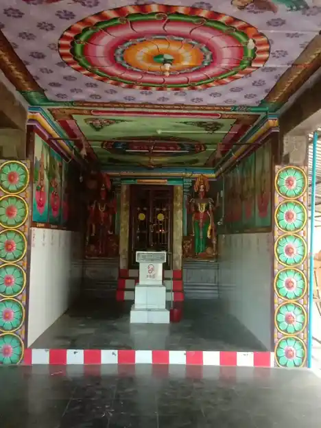 Arulmigu Mariyamman Veerapathra Swamy Temple, Thirumarugal - 609702 அருள்மிகு மாரியம்மன் வீரபத்ரசுவாமி திருக்கோயில், Thirumarugal - 609702, Nagapattinam - Ancient Temple Architecture and History Image 5