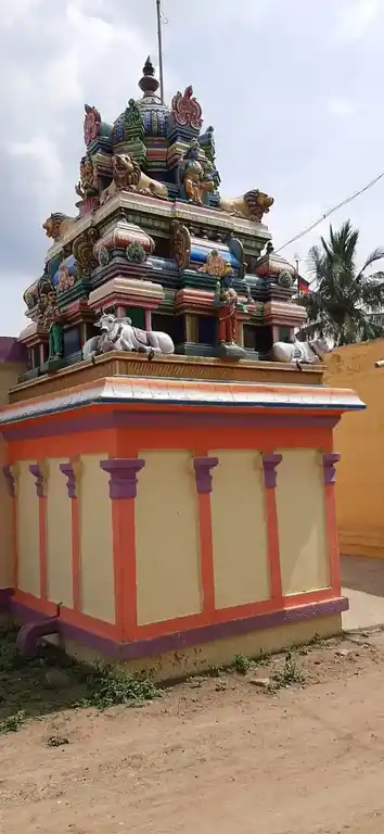 Arulmigu Mariyamman, Vinayagar Vahayara Temple, R.Valavanoor - 621111 Arulmigu Mariyamman, Vinayagar Vahayara Temple, R.Valavanoor - 621111, Thiruchirappalli - Ancient Temple Architecture and History Image 2