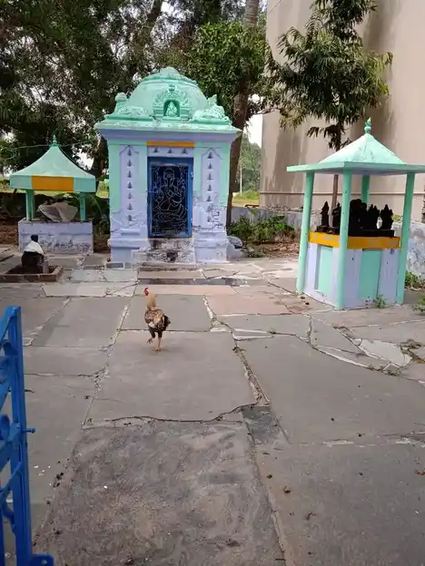 Arulmigu Mariyamman, Vinayakar, Ellaiamman Temple, Karthankulam, Ranimookanoor - 635303 அருள்மிகு மாரியம்மன், விநாயகர், எல்லையம்மன் திருக்கோயில், Karthankulam, Ranimookanoor - 635303, Dharmapuri - Ancient Temple Architecture and History Image 3