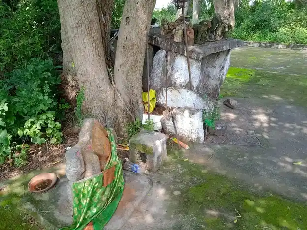 Arulmigu Mariyamman Vinayakar Temple, Kuruparahalli - 635302