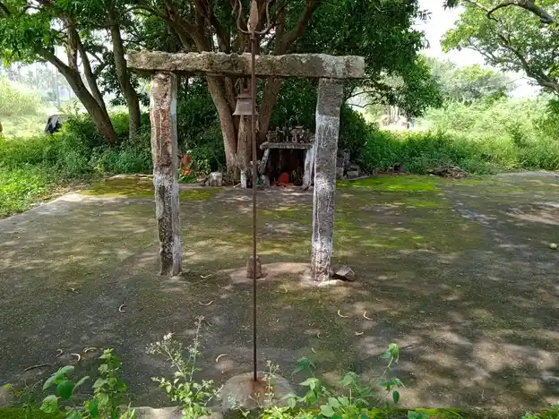 Arulmigu Mariyamman Vinayakar Temple, Kuruparahalli - 635302 அருள்மிகு மாரியம்மன், விநாயகர் திருக்கோயில், Kuruparahalli - 635302, Dharmapuri - Ancient Temple Architecture and History Image 3