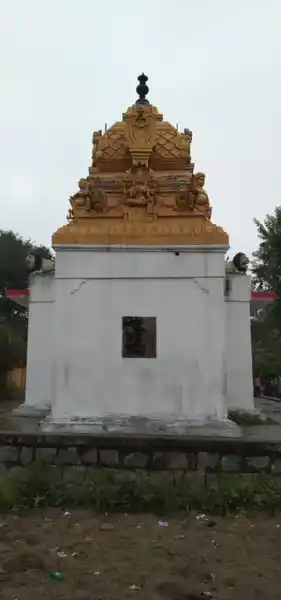Arulmigu Mariyamman Vinayakar Temple, Nambiyampatti - 636903 அருள்மிகு மாரியம்மன், விநாயகர் திருக்கோயில், நம்பியம்பட்டி - 636903, Dharmapuri - Ancient Temple Architecture and History Image 4