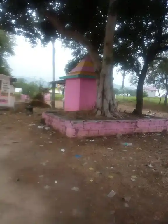 Arulmigu Mariyamman Vinayakar Temple, Periyapatti - 636906 அருள்மிகு மாரியம்மன் , விநாயகர் திருக்கோயில், Periyapatti - 636906, Dharmapuri - Ancient Temple Architecture and History Image 4