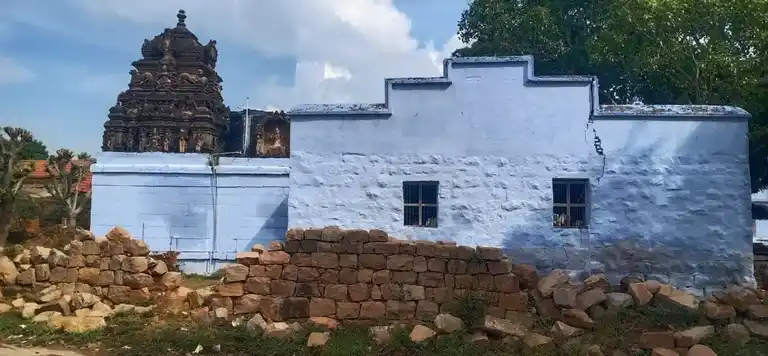 Arulmigu Mariyammantemple, Nagaiyanallur - 621215 Arulmigu MariyammanTemple, Nagaiyanallur - 621215, Thiruchirappalli - Ancient Temple Architecture and History Image 4
