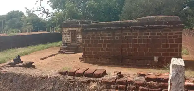 Arulmigu Markandeswarar Temple, Keelapoongudi - 630306 அருள்மிகு மார்க்கண்டேஸ்வரர் திருக்கோயில், Keelapoongudi - 630306, Sivagangai - Ancient Temple Architecture and History Image 3