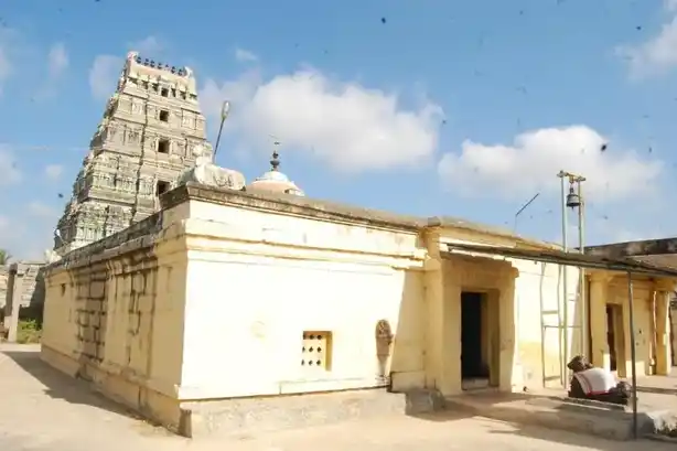 Arulmigu Markasagayeeswarar Temple, Aamur - 607209 அருள்மிகு மார்க்கசகாயீஸ்வரர் திருக்கோயில், Aamur - 607209, Viluppuram - Ancient Temple Architecture and History Image 4