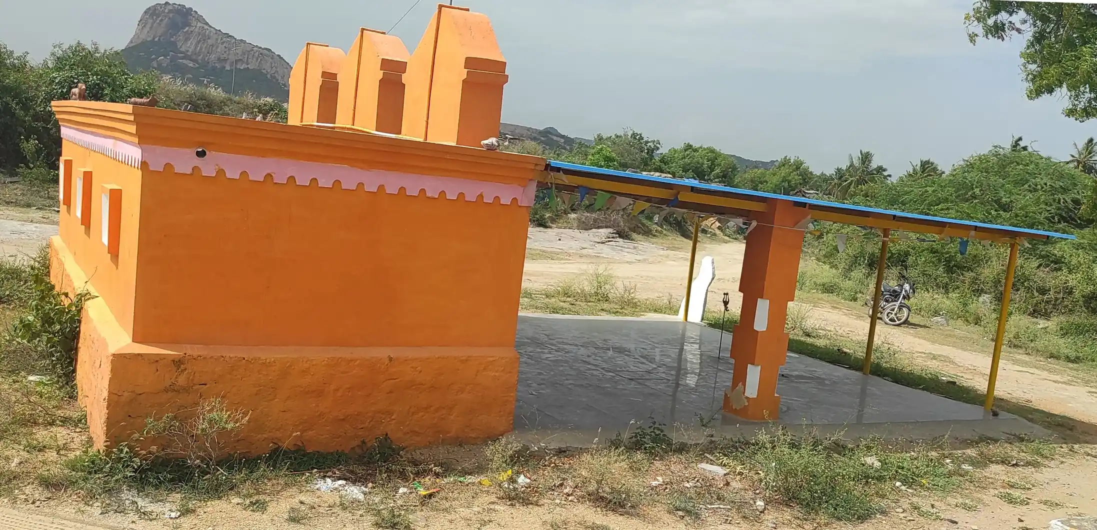 Arulmigu Marriamman Temple, Jittobanahalli - 635203 அருள்மிகு மாரியம்மன் திருக்கோயில், ஜிட்டோபனஅள்ளி - 635203, Krishnagiri - Ancient Temple Architecture and History Image 3