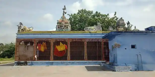 Arulmigu Marriamman Temple, Magudanchavadi, Ernapuram - 637103 அருள்மிகு மாரியம்மன் திருக்கோயில், மகுடஞ்சாவடி, எர்ணாபுரம் - 637103, Salem - Ancient Temple Architecture and History Image 5