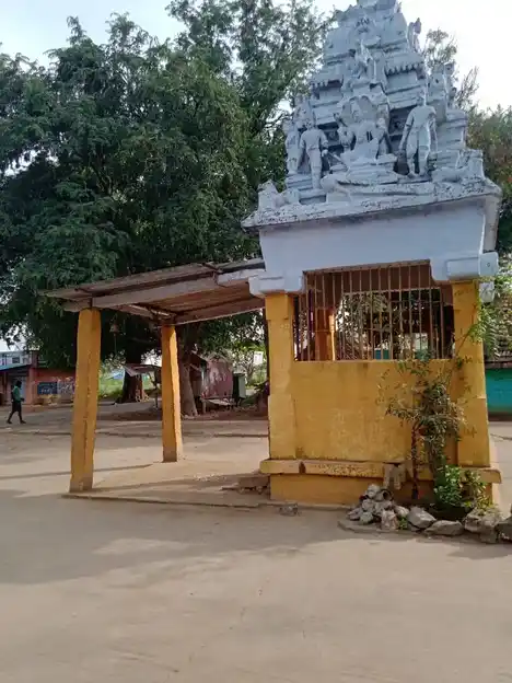 Arulmigu Marriyamman Temple, Pachikaanahalli - 635111 அருள்மிகு மாரியம்மன் திருக்கோயில், Pachikaanahalli - 635111, Dharmapuri - Ancient Temple Architecture and History Image 3
