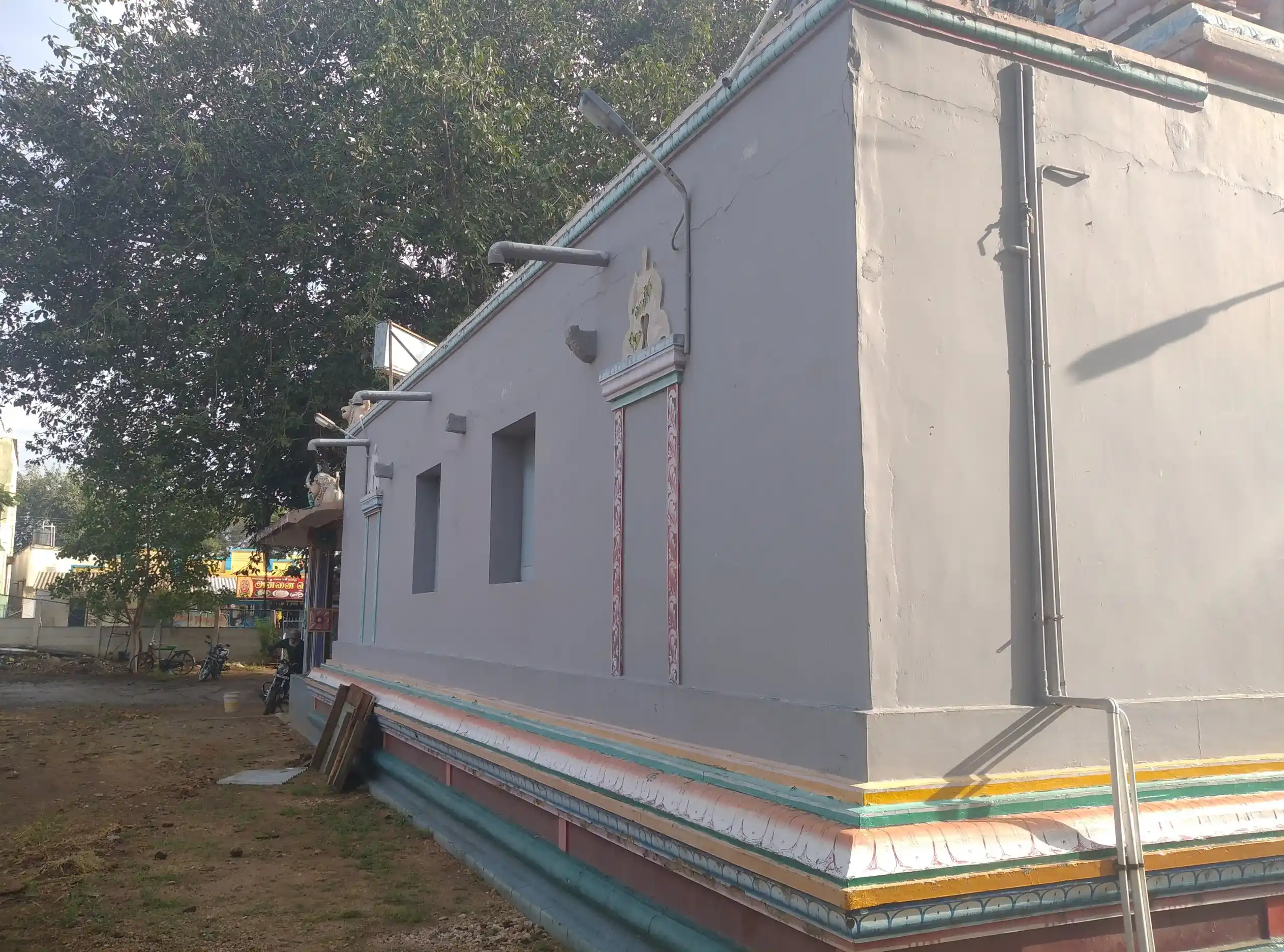 Arulmigu Marriyamman Temple, Perumanallur, Avinashi - 641666 அருள்மிகு மாரியம்மன் திருக்கோயில், Perumanallur, Avinashi - 641666, Tiruppur - Ancient Temple Architecture and History Image 3