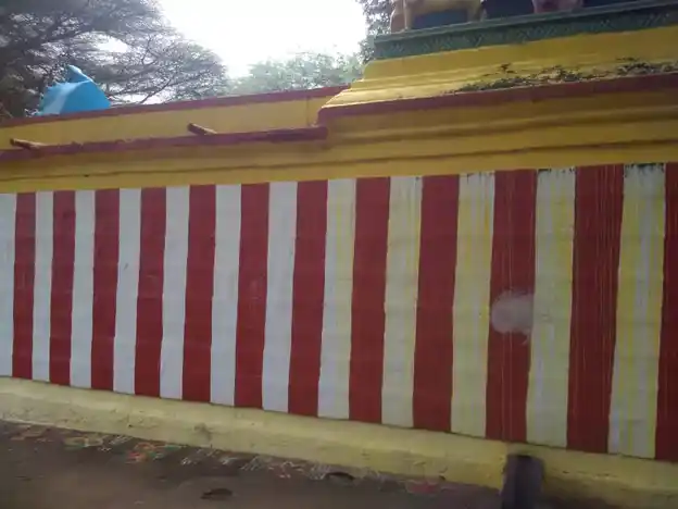 Arulmigu Marudakaliamman Temple, Gullapuram - 625562 அருள்மிகு மருதகாளியம்மன் திருக்கோயில், Gullapuram - 625562, Theni - Ancient Temple Architecture and History Image 3