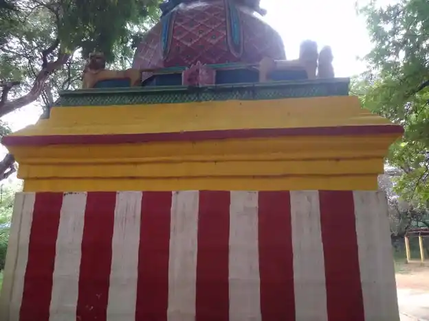 Arulmigu Marudakaliamman Temple, Gullapuram - 625562 அருள்மிகு மருதகாளியம்மன் திருக்கோயில், Gullapuram - 625562, Theni - Ancient Temple Architecture and History Image 4