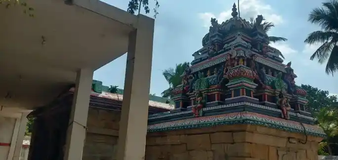 Arulmigu Marudhapurishvarar Temple, Arasankudi - 620013 Temple