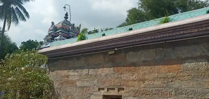 Arulmigu Marudhapurishvarar Temple, Arasankudi - 620013 அருள்மிகு மருதபுரீஸ்வரர் திருக்கோயில், Arasankudi - 620013, Thiruchirappalli - Ancient Temple Architecture and History Image 2