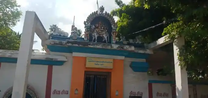 Arulmigu Marudhapurishvarar Temple, Arasankudi - 620013 அருள்மிகு மருதபுரீஸ்வரர் திருக்கோயில், Arasankudi - 620013, Thiruchirappalli - Ancient Temple Architecture and History Image 4