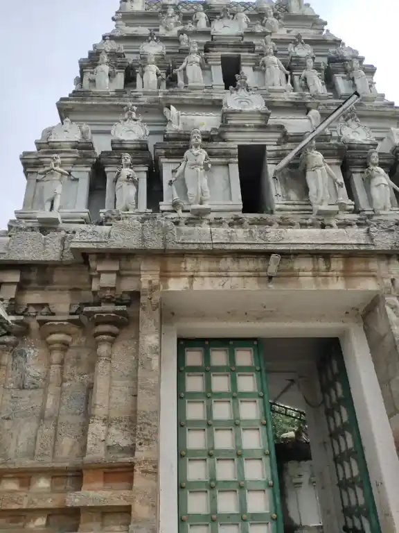 Arulmigu Marudheeswarar Temple, T. Edaiyar - 605803 அருள்மிகு மருதீஸ்வரர் திருக்கோயில், T. Edaiyar - 605803, Viluppuram - Ancient Temple Architecture and History Image 3