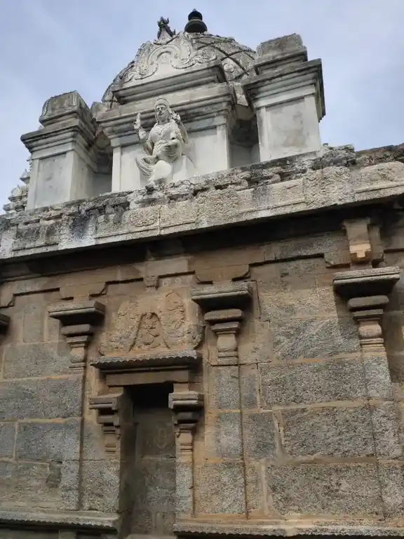 Arulmigu Marudheeswarar Temple, T. Edaiyar - 605803 அருள்மிகு மருதீஸ்வரர் திருக்கோயில், T. Edaiyar - 605803, Viluppuram - Ancient Temple Architecture and History Image 6