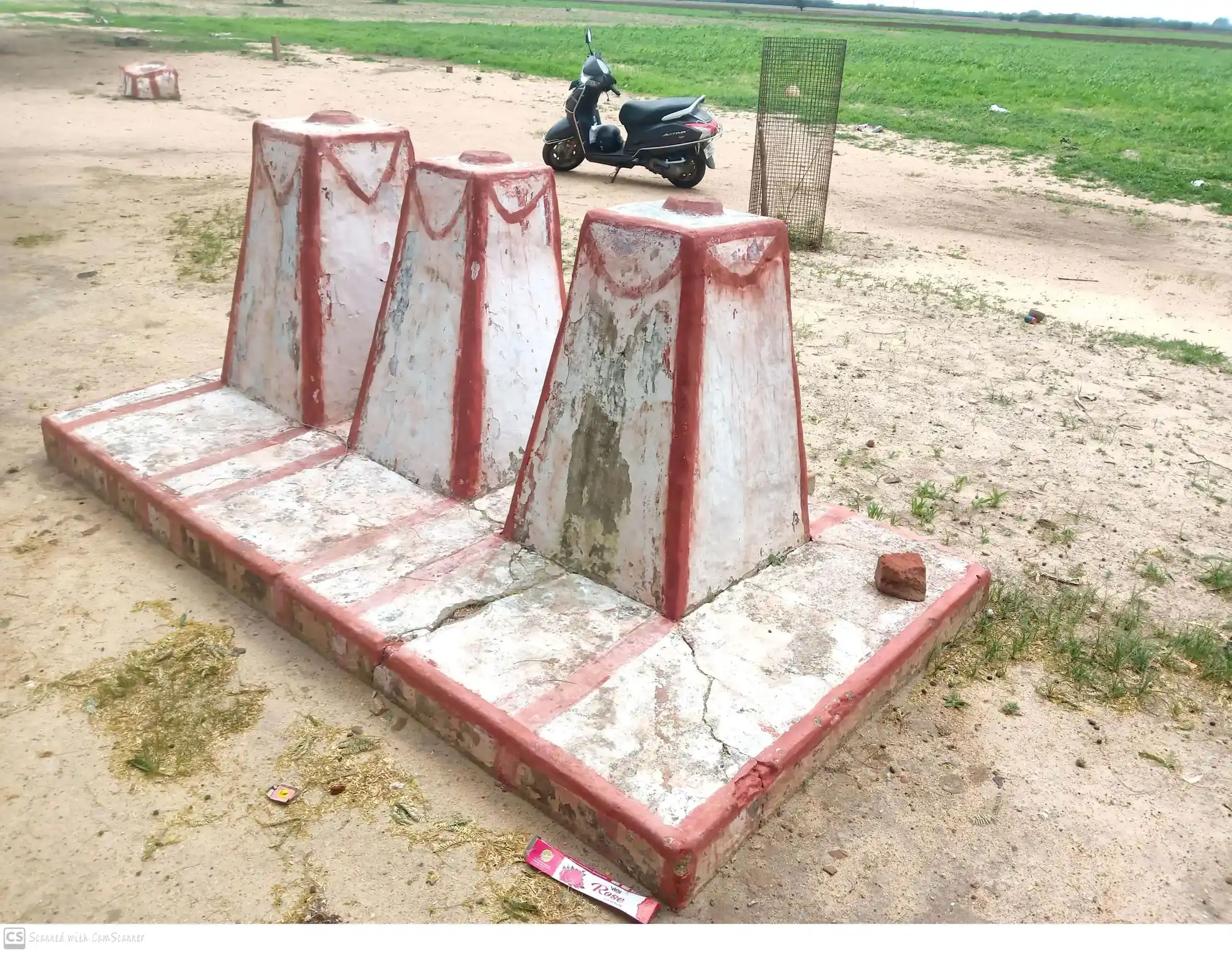 Arulmigu Marutha Iyyanar And Sinna Iyyanar Temple, Mandikulam - 628907 அருள்மிகு மருதஐயனார் மற்றும் சின்னஐயனார் திருக்கோயில், Mandikulam - 628907, Thoothukudi - Ancient Temple Architecture and History Image 4