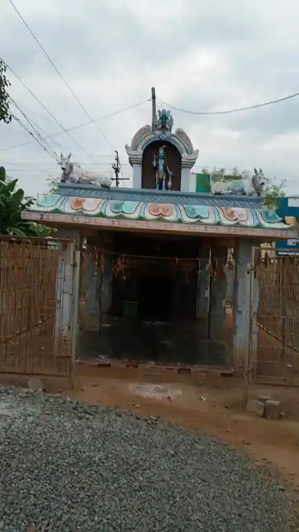 Arulmigu Maruthai Veerasamy Temple, Athavathur - 620102 Arulmigu Maruthai Veerasamy Temple, Athavathur - 620102, Thiruchirappalli - Ancient Temple Architecture and History Image 4