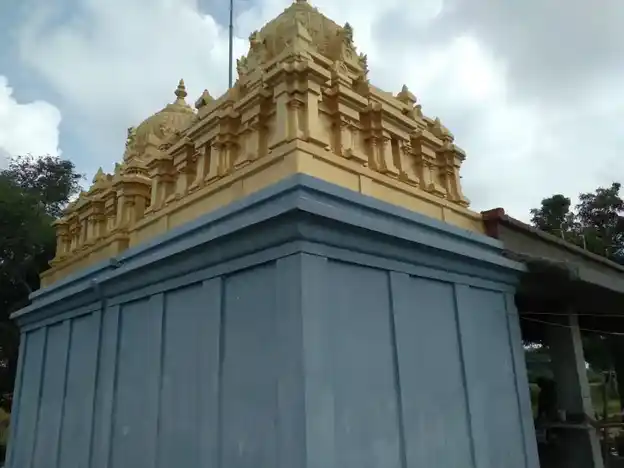 Arulmigu Maruthamudaiya Ayyanar Temple, Kurungalur - 622204 அருள்மிகு மருதமுடைய அய்யனார் திருக்கோயில், Kurungalur - 622204, Pudukkottai - Ancient Temple Architecture and History Image 2
